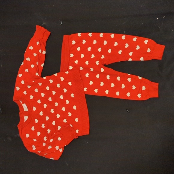 Baby Gap Heart Outfit - Picture 1 of 5